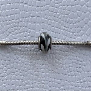 Authentic Retired Pandora Swirls Black and White Murano Glass Charm